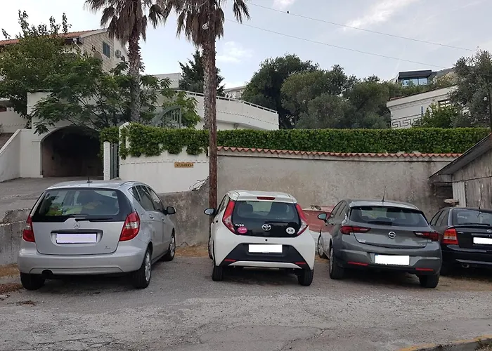 Apartments Ivanovic